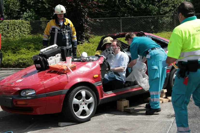 2016 03 25 brandweeroefening ehbo 1