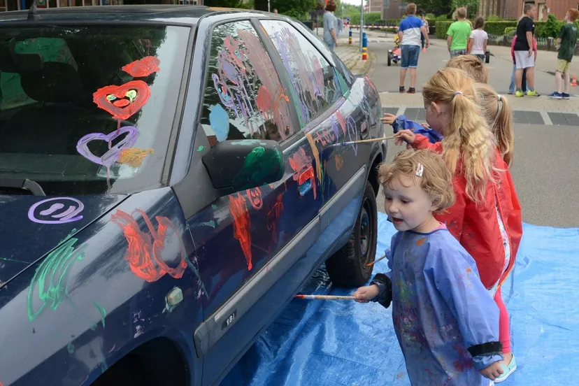 2016 06 08 straatspeeldag 8 6 rootselaarschool kleuters
