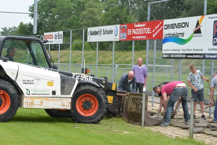 2016 06 11 klussenteam veensche boys 01