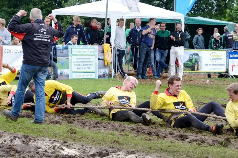 2016 06 18 nk touwtrekwedstrijd hoevelaken 18 6 heure winnaar