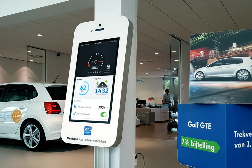 2016 08 04 co creatie supersize smartphone bij muntstad