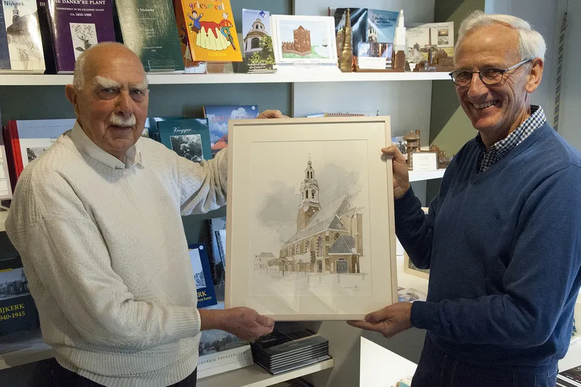 2016 10 20 museum cor vd braber overhandigt aquarel toren aan son foto gerrit van de veen