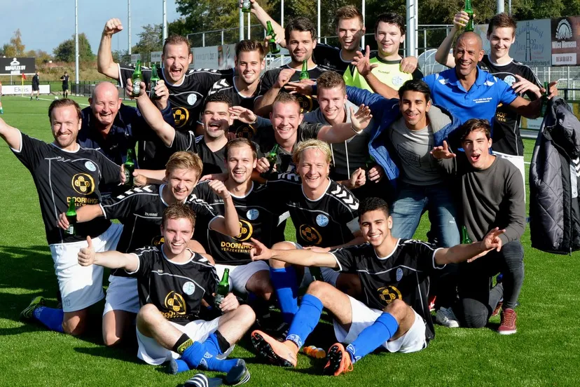 2016 10 29 veensche boys 2 29 10 periodekampioen