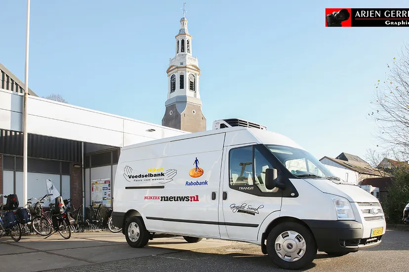 2016 11 25 bus voedselbank 005