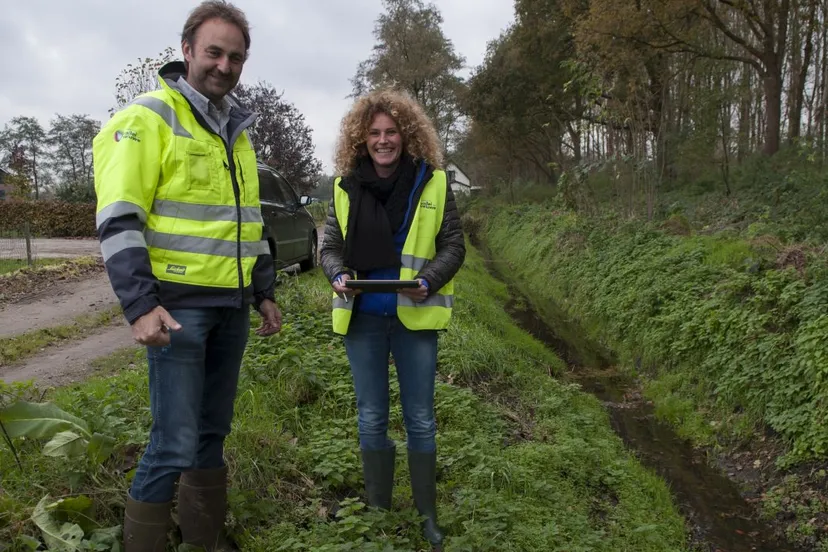 2016 12 01 controleurs van het waterschap in actie
