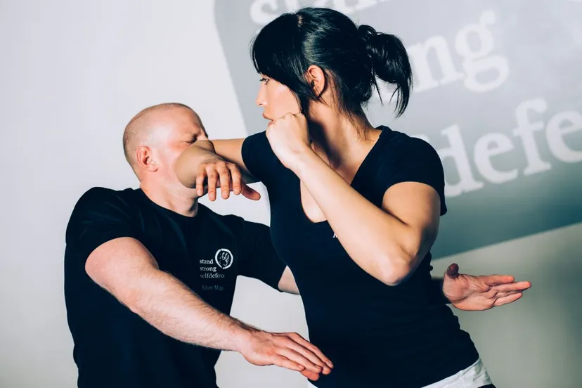 2016 12 16 stand strong selfdefence