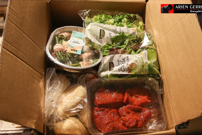 2016 12 23 kerstpakketten voedselbank glazen huys 005