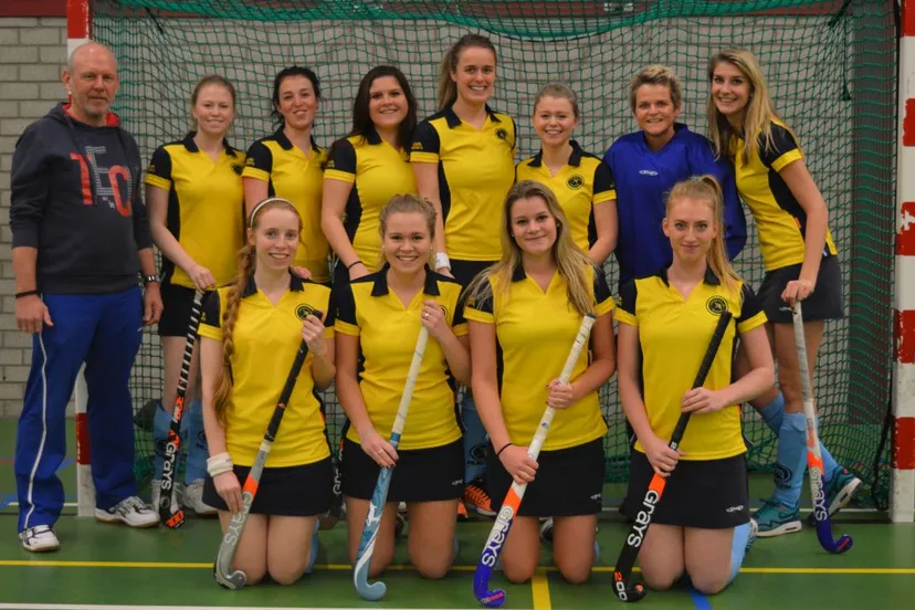 2017 02 21 hcn dames2 hockey