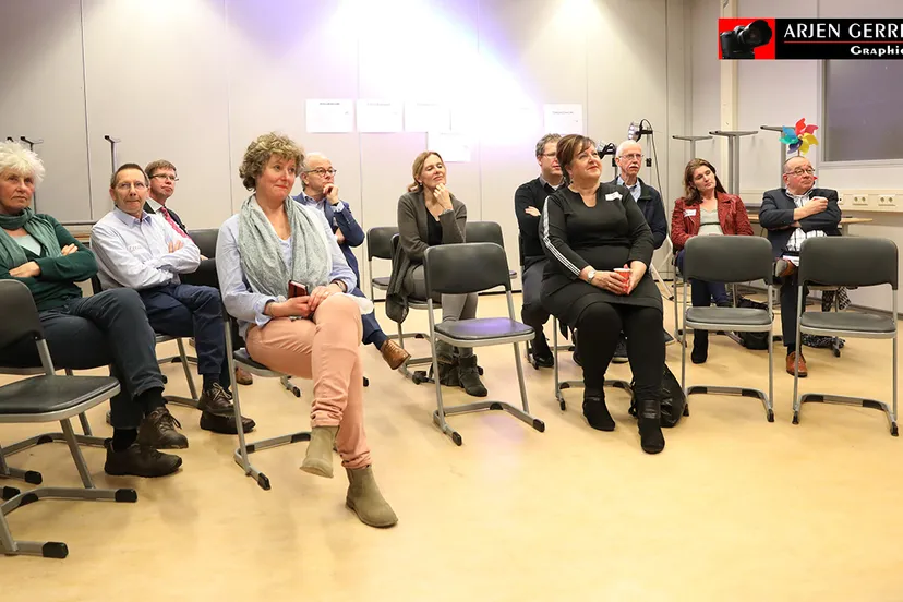 2017 03 06 samen aan zet dialloggroep 10
