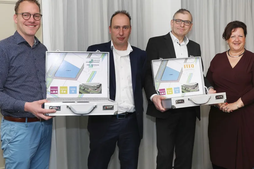 2017 03 16 ondertekeningdelangeiteq