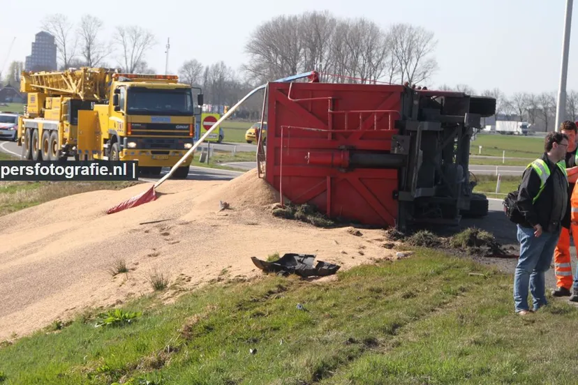 2017 03 16 ongeval afslag a28 1