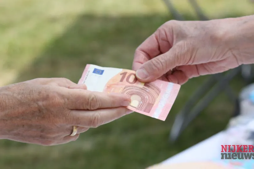 2017 06 21 zomermarktt arkemheen geld 4