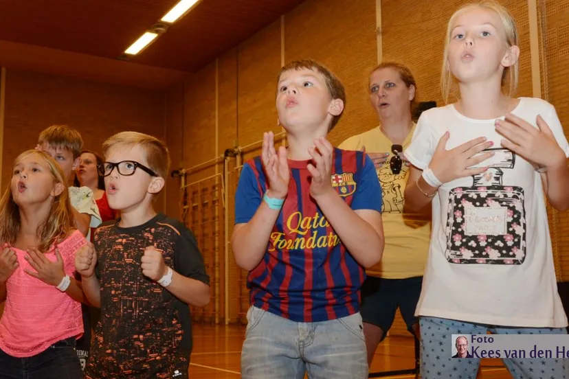 2017 08 16 vakantiespektakel fort van de verbeelding badabounce 15 8 d