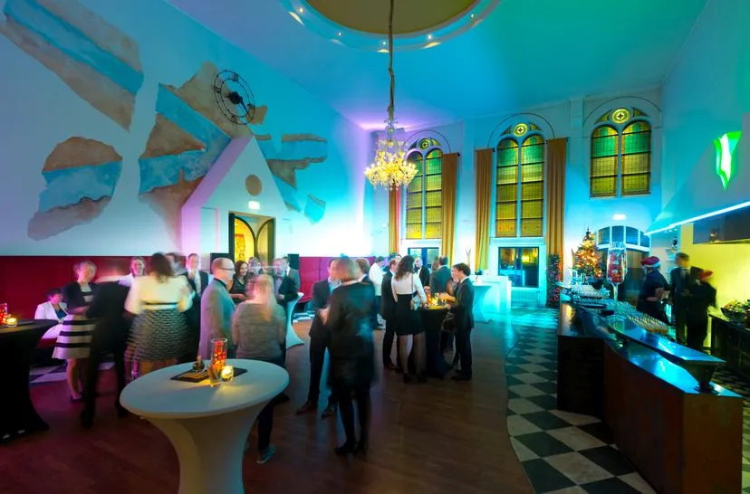 2017 09 08 inplaatsvanlachendevrouwgrotefotomidden