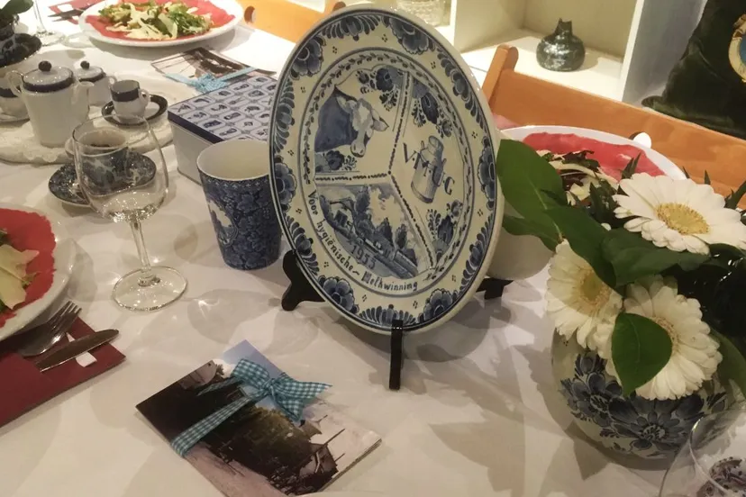 2017 11 25 walking dinner