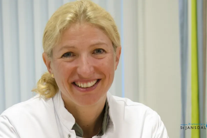 2017 11 27 samenwerking avl dr astridminnee