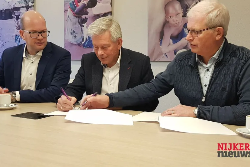 2017 12 01 drakenbootrace alfa 1