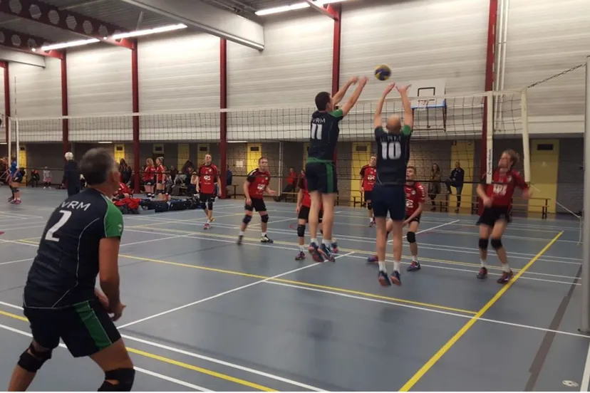 2017 12 04 surftoeziend oog meijer