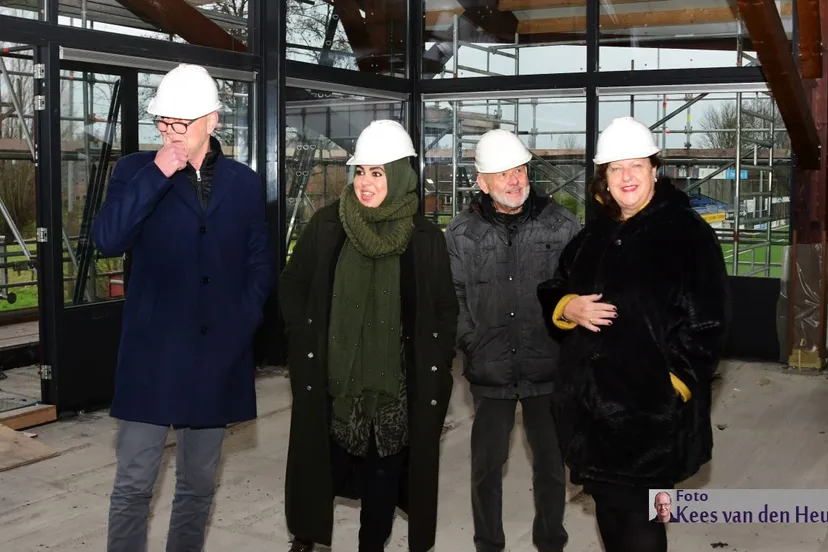 2017 12 07 nadya patricia bezoeken veensche boys a