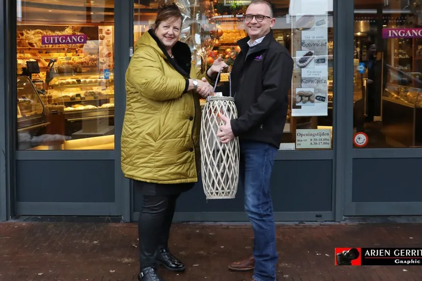 2017 12 13 dennistoesbastneemtwindlichtinontvangst