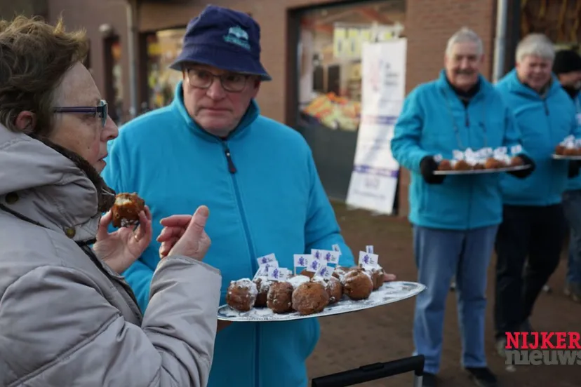 2017 12 29 de lokale partij oliebollen 2