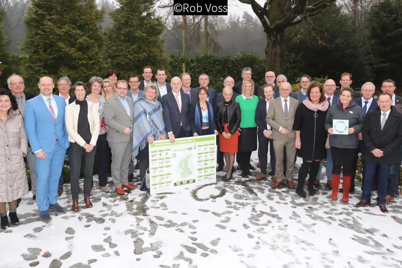 2018 02 17 tekenen samenwerkingsovereenkomst veluwe op 1 foto rob voss
