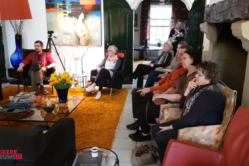 2018 03 11 gluren bij de buren