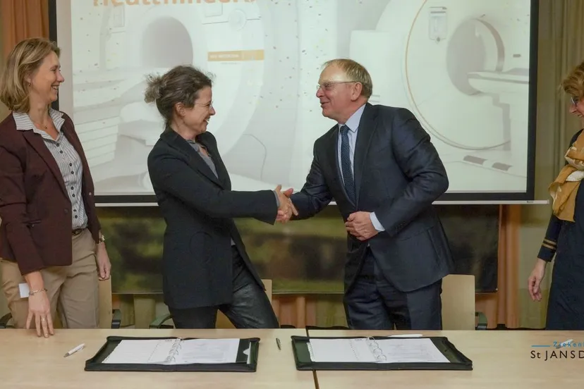 2018 12 19 ondertekening siemens stjansdal medische beeldvorming 31
