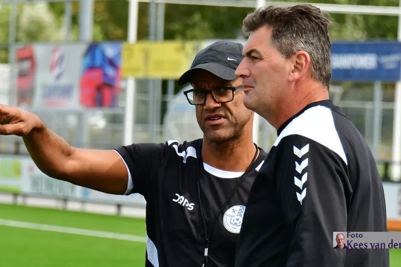 2018 12 19 veensche boys eerste training 11 8 roger lantinga eddy hof