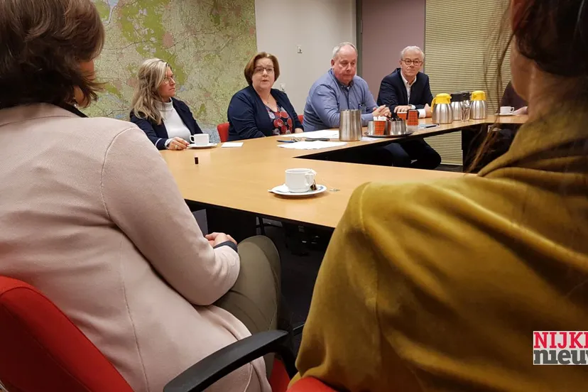 2019 02 14 gast aan tafel raad 3