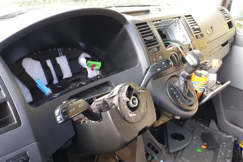 2019 03 24 vernielde auto