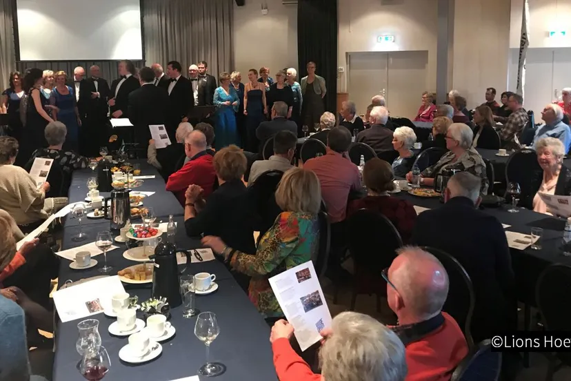 2019 03 25 podium lions 002