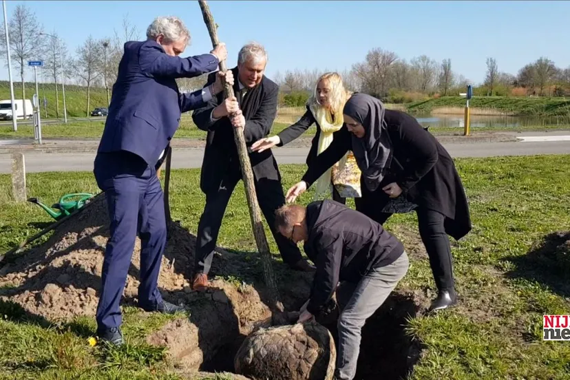 2019 04 01 boom wageningen 004