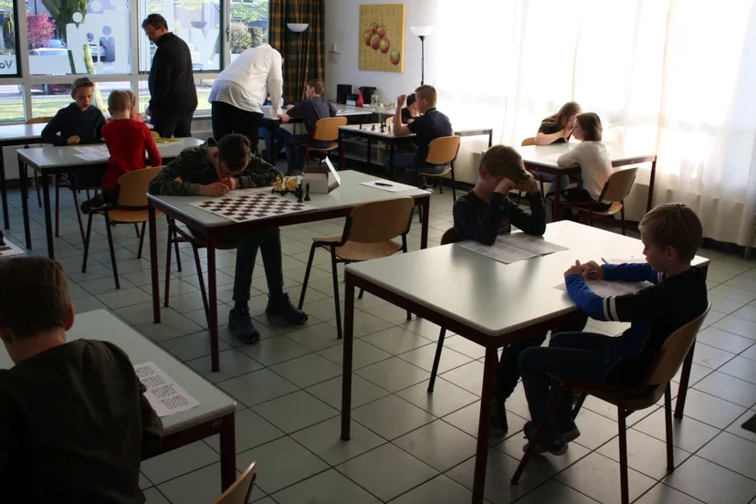2019 04 13 schaakexamens bij hoevelakens schaakgenootschap