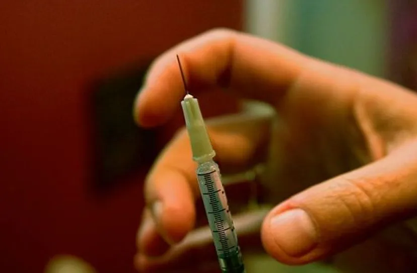 2019 05 14 spuiten injectienaald dokter arts ziekenhuis patint stevendepolo cc by 20