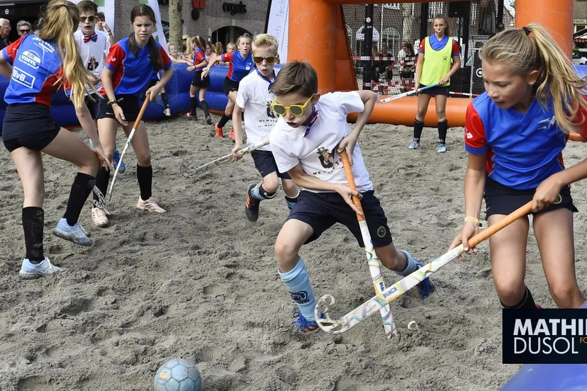 2019 06 22 beachhockey2019