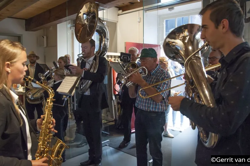 2019 09 10 nsfc speelt in museum nijkerk 001
