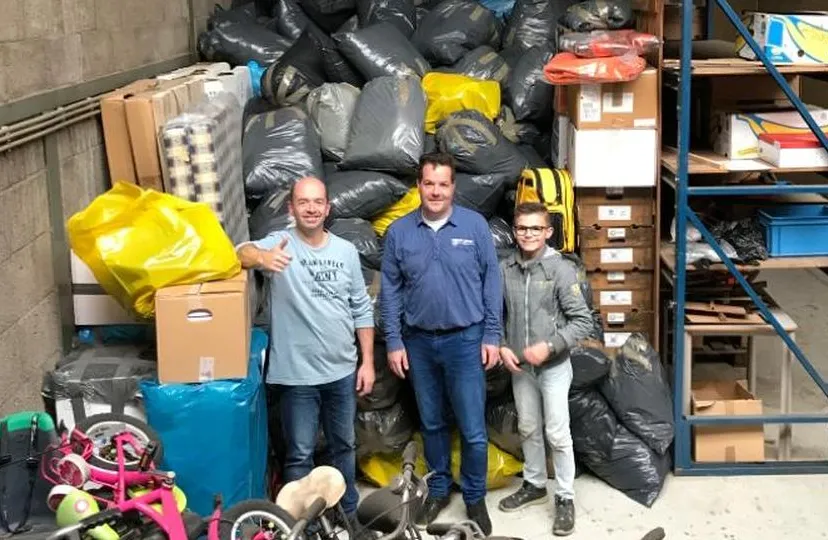 2019 11 11 coen kledinginzameling voor roemeni