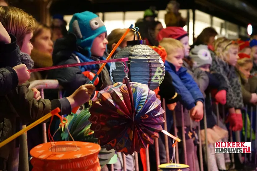 2019 11 29 sinterklaas lampionnen 03