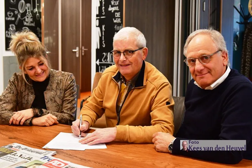 2020 01 07 uvv ouderensoos ondertekening rakhorst bert de graaf 6 1