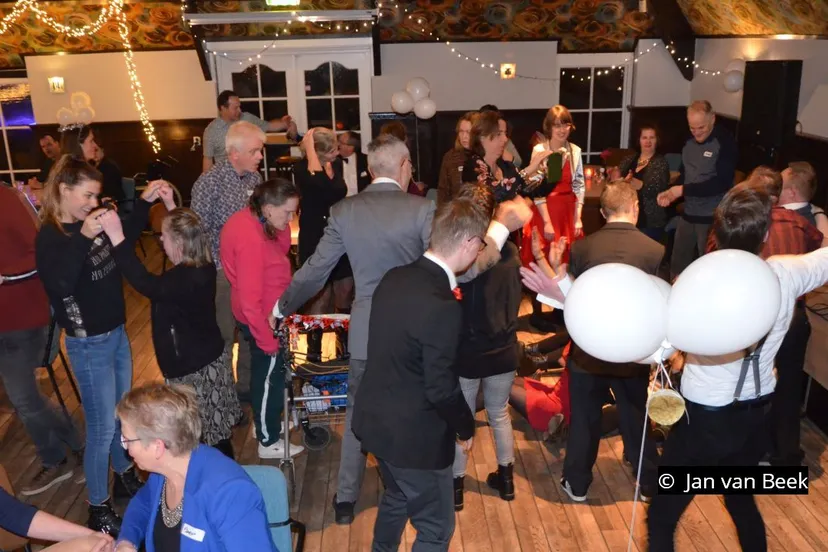 2020 01 27 hello you 01