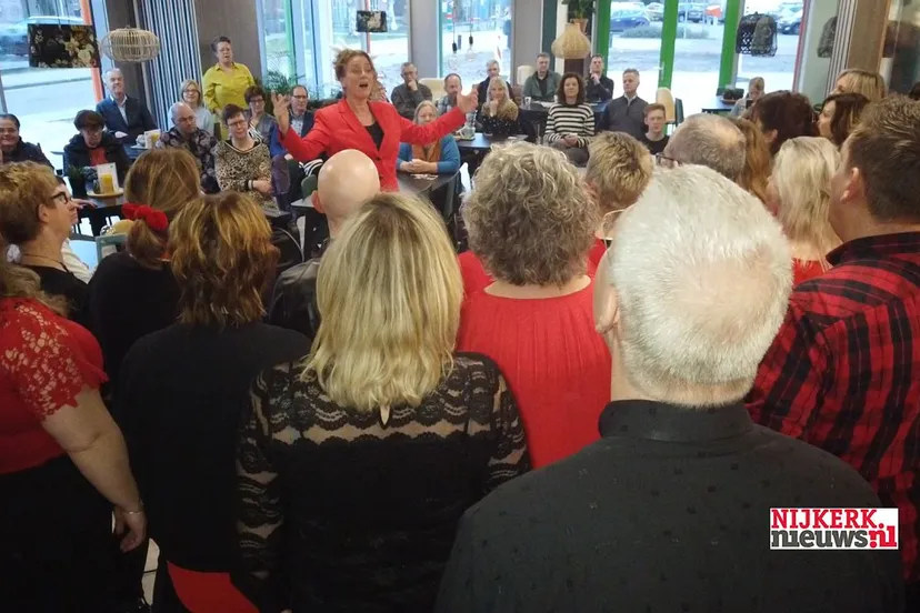 2020 02 09 gluren bij de buren