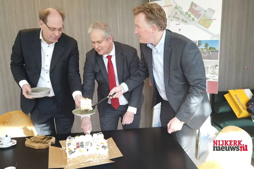 2020 03 04 contract bouw veense hart 02