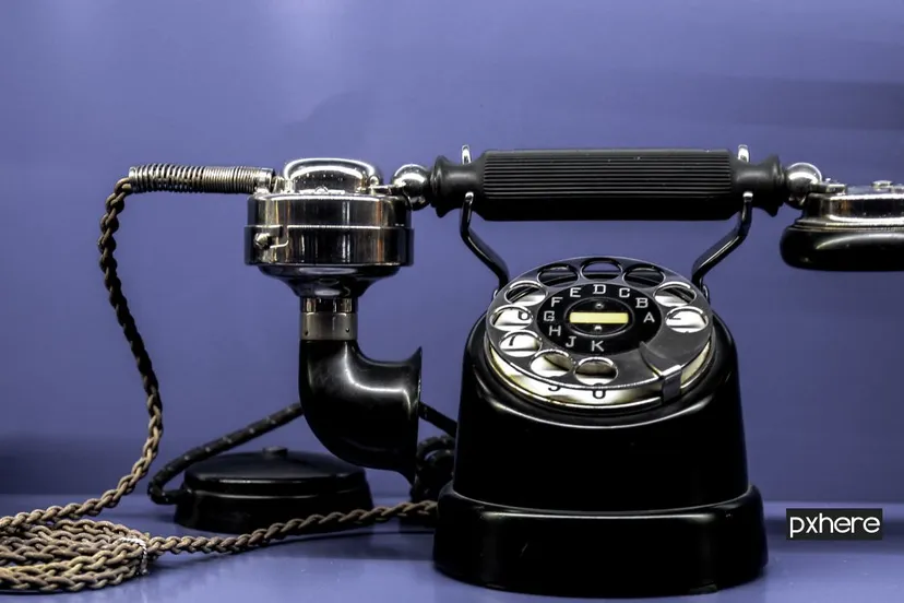 2020 05 07 telefoon antique museum phone telephone communication talk 884224 pxhere