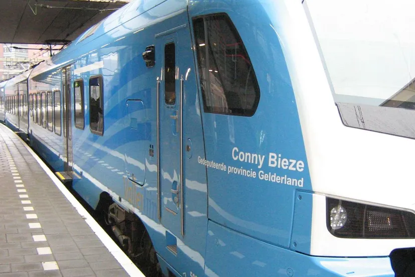 2020 07 22 connexxion valleilijn flirt 01