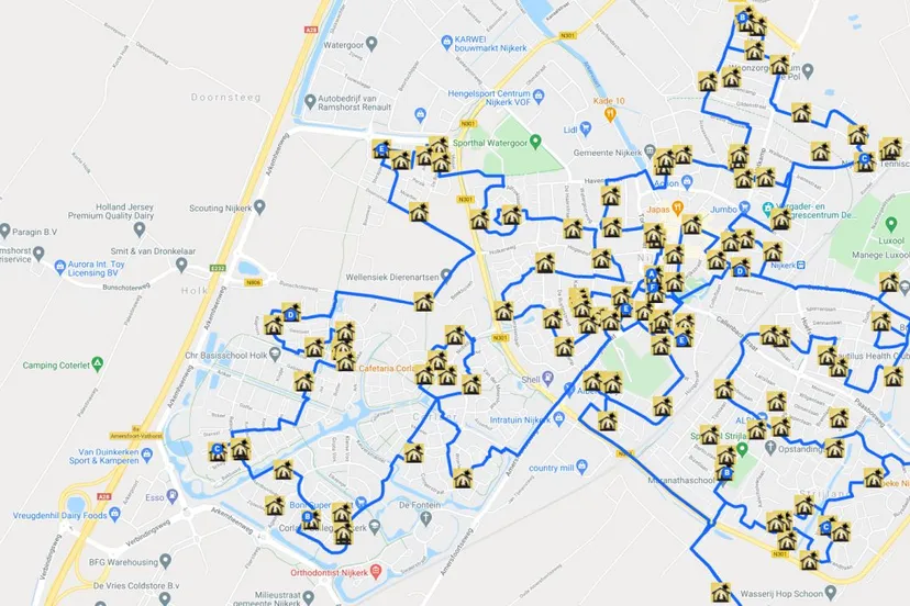 2020 12 23 kerststallen gluren1