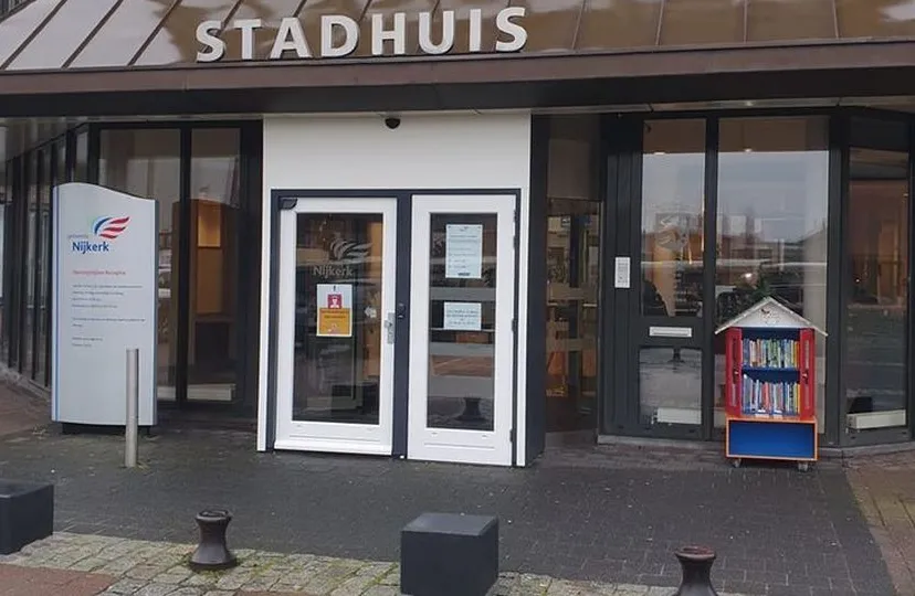 2021 02 05 kinderzwerfboek stadhuis