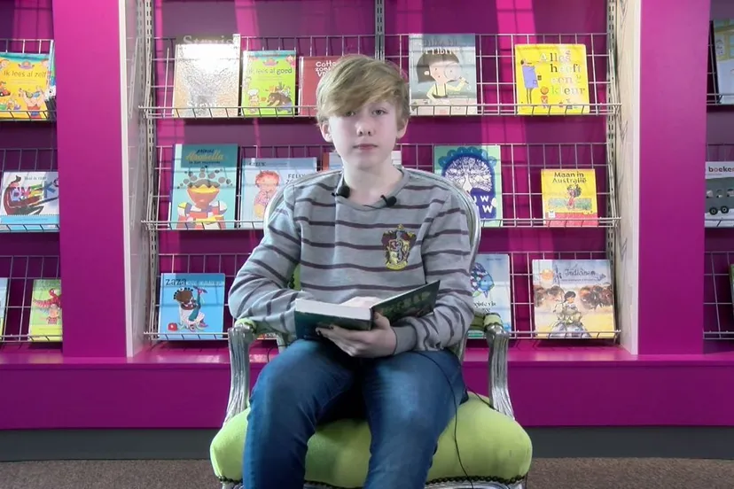 2021 03 01 voorleeswdstrijd jens niesthoven 002