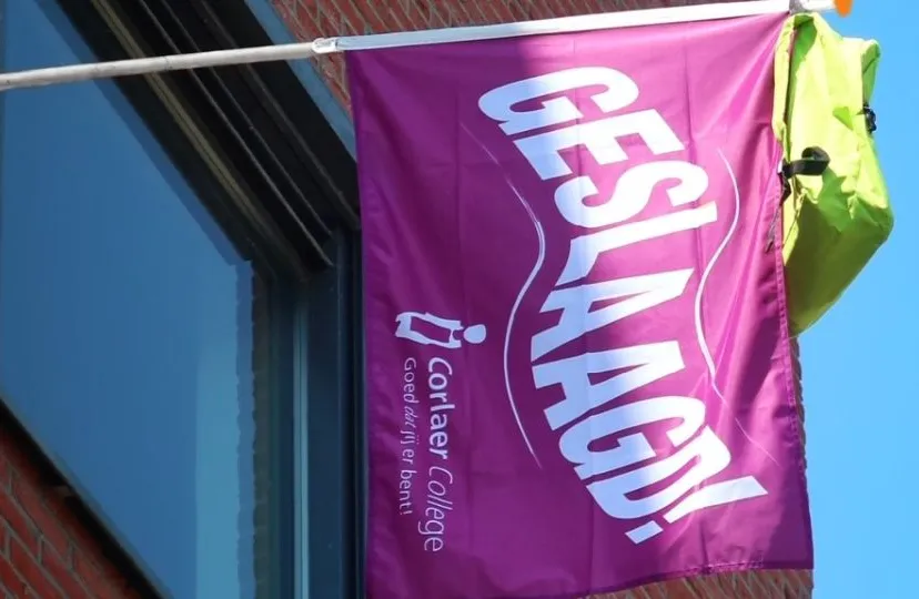 2021 06 16 corlaervlag