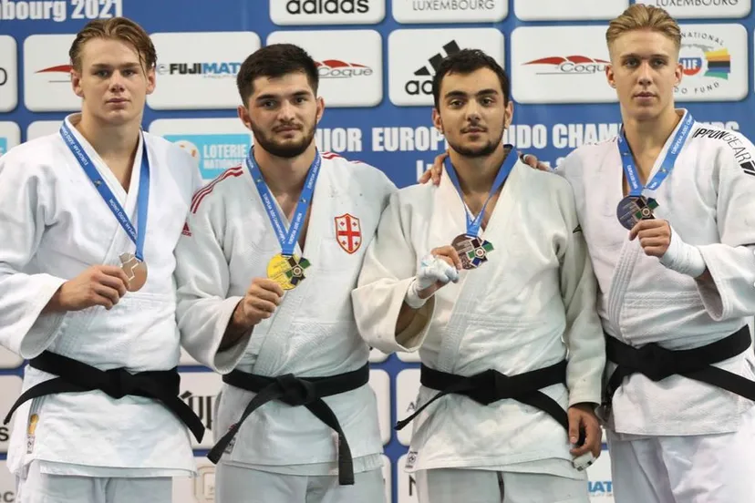 2021 09 13 tigo renes